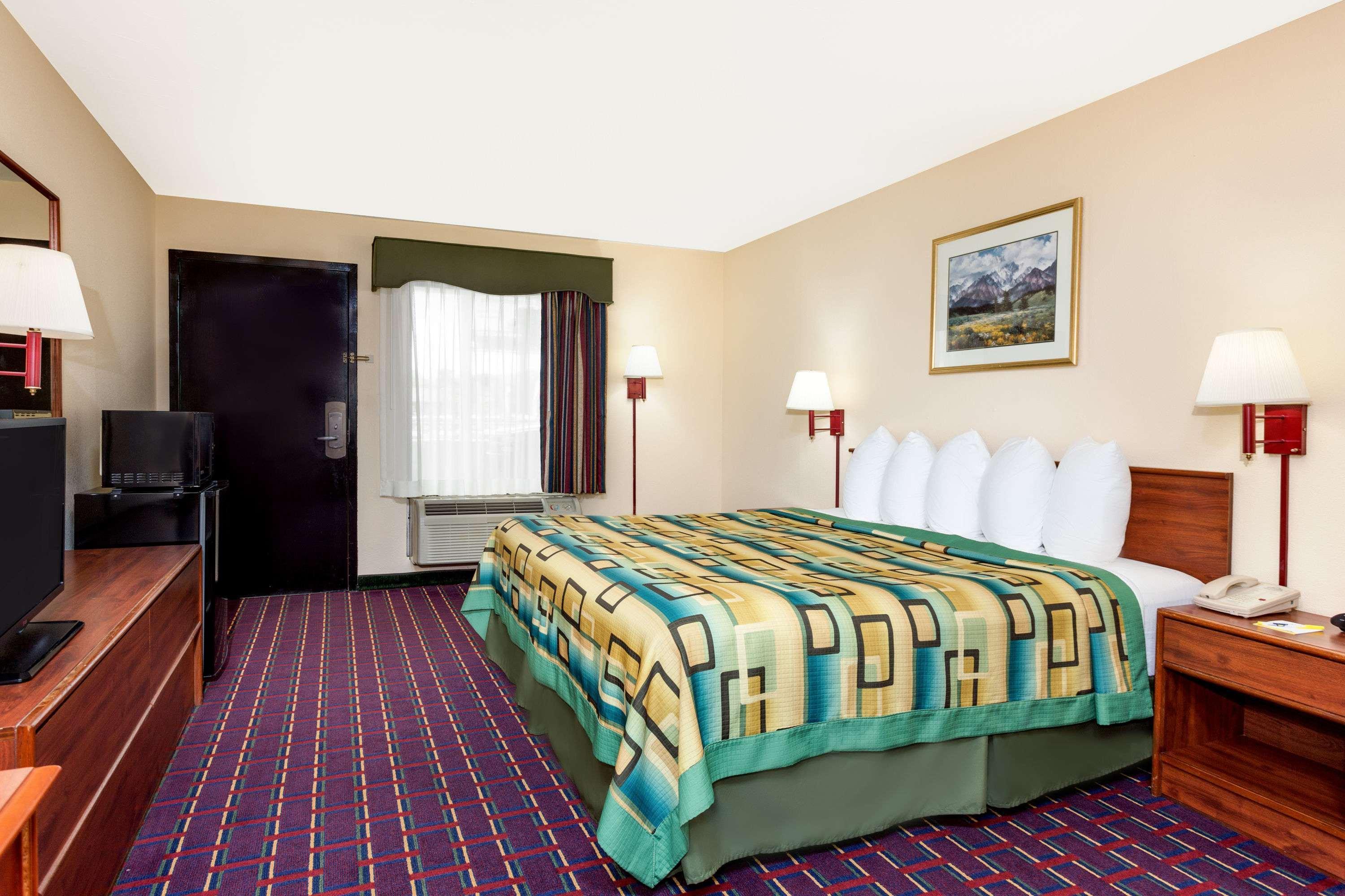 Days Inn By Wyndham מרפי מראה חיצוני תמונה